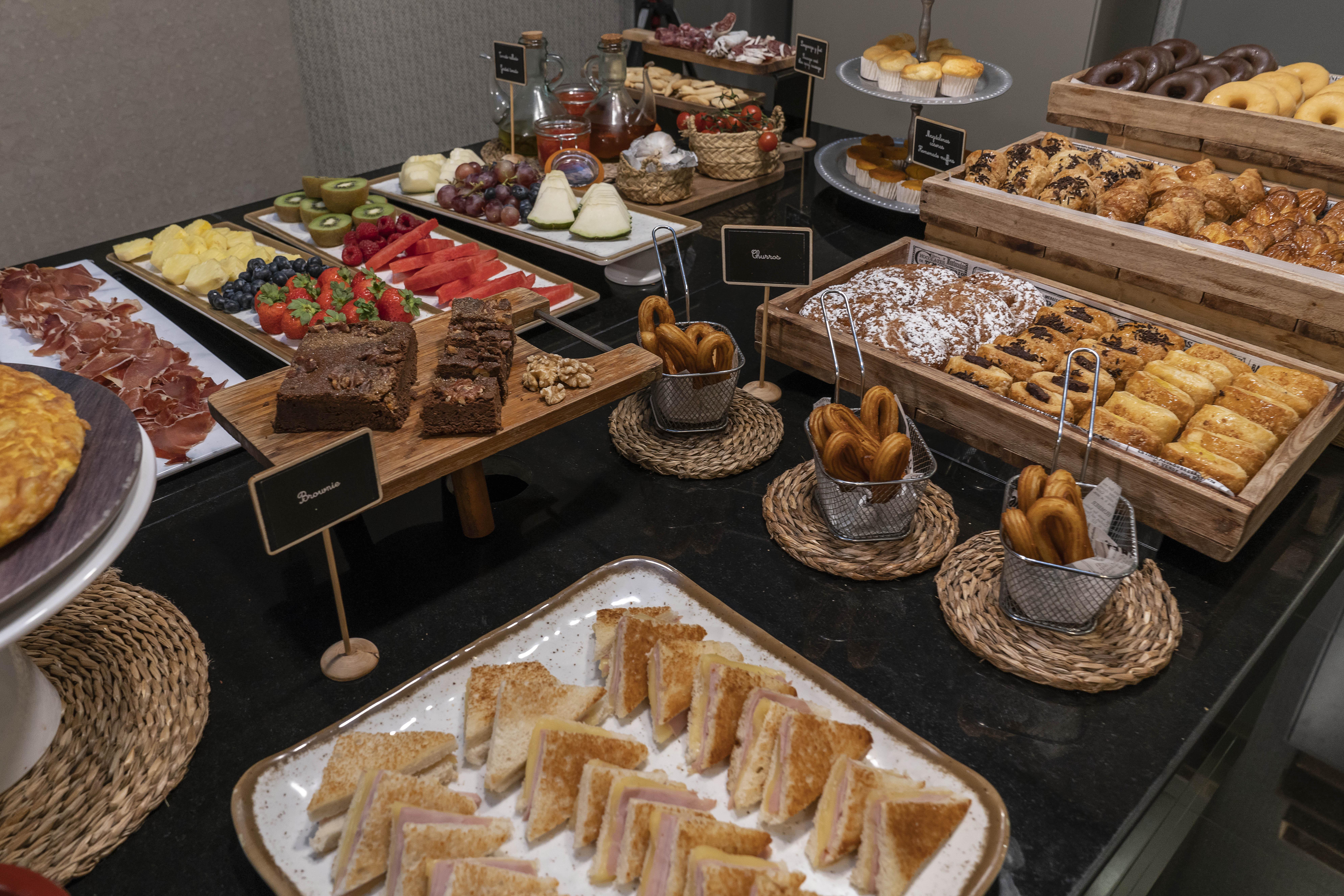 Vincci Palace Валенсия Екстериор снимка
