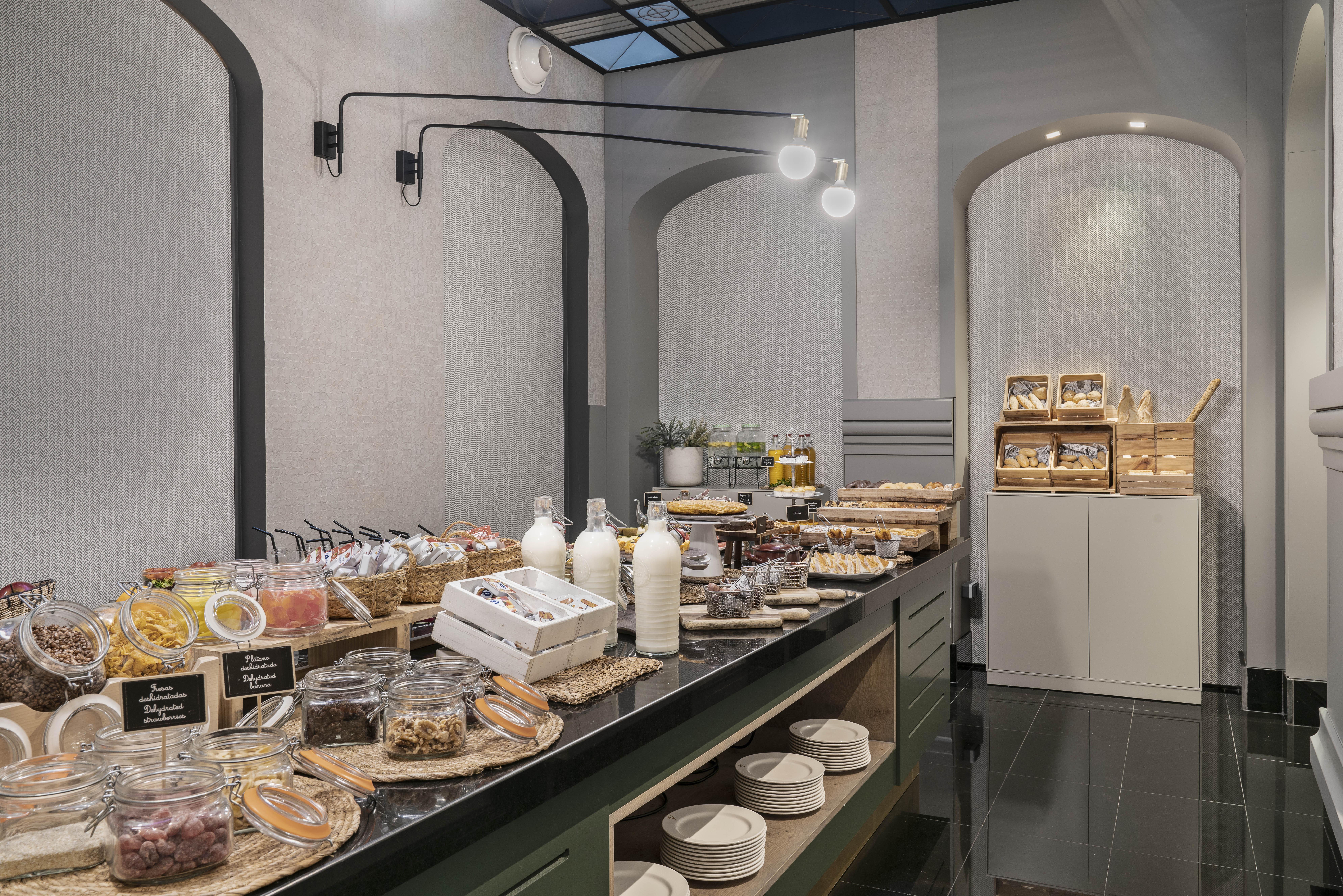 Vincci Palace Валенсия Екстериор снимка