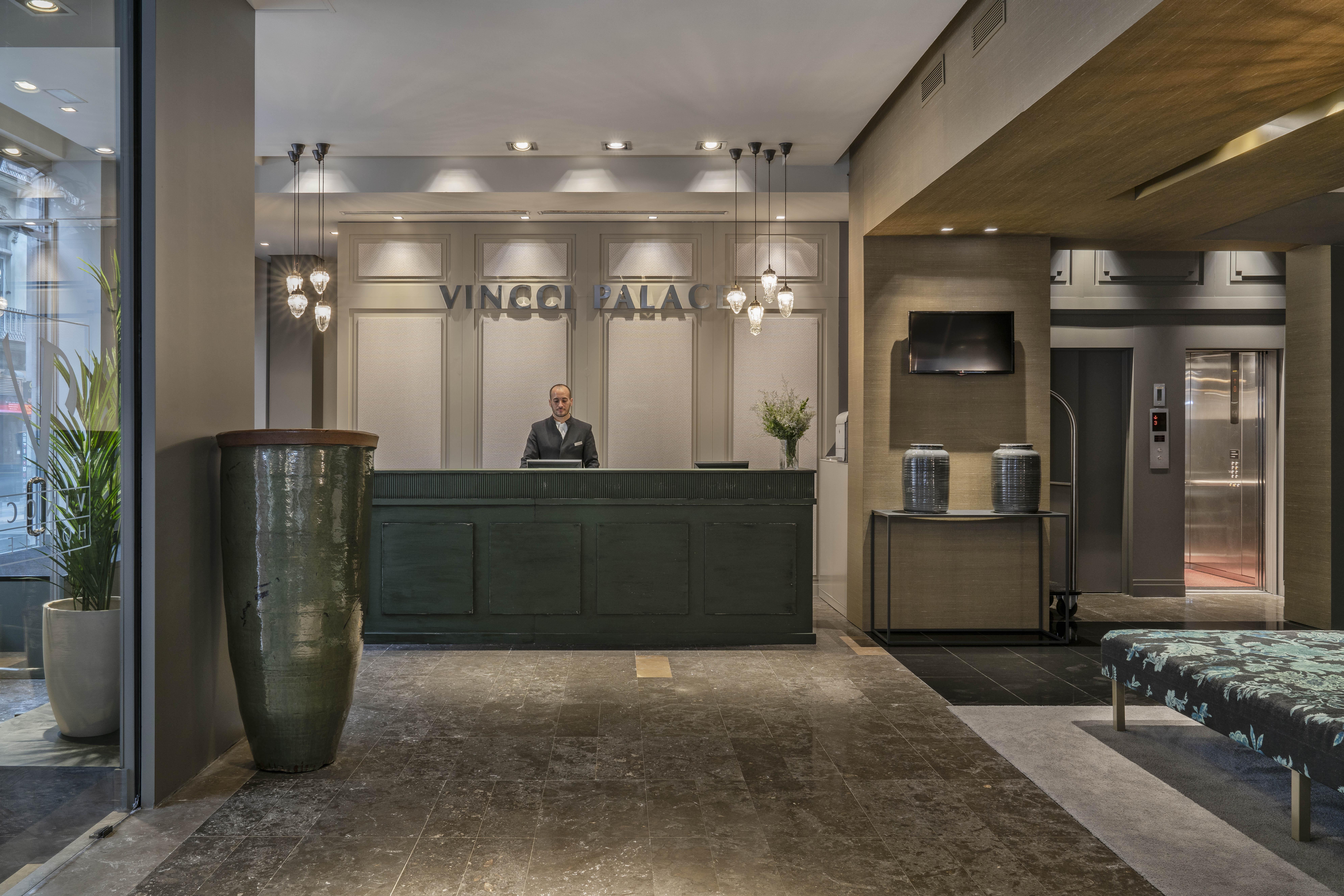 Vincci Palace Валенсия Екстериор снимка